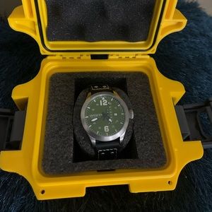 INVICTA Unisex Watch, INVICTA case included